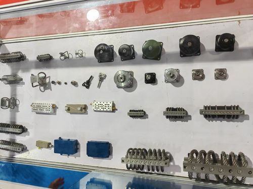 Latest company news about Xi'an Hoan Microwave Co., Ltd. appeared at the 2023 Western China International Equipment Manufacturing Expo to demonstrate the innovation strength of the industry